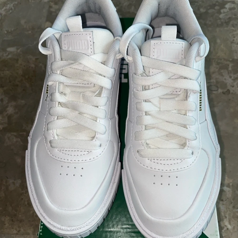 Puma sneakers - Picture 2 of 4